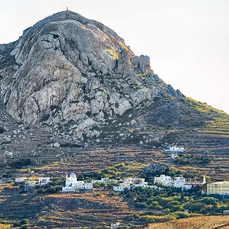 Apartment Xinara House Old Blacksmiths Xinara Tinos Island *